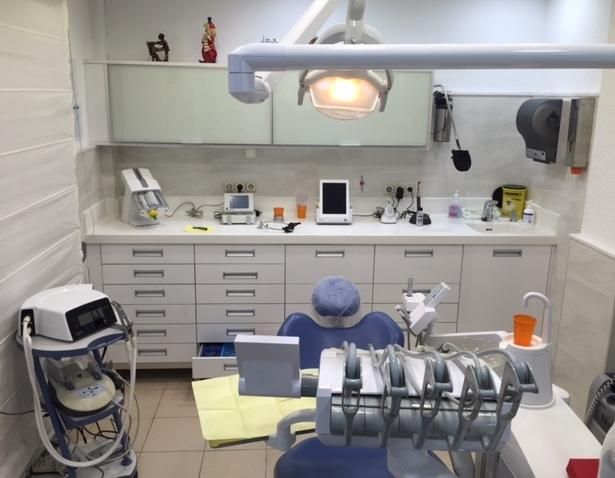 Clínica Dental J. Francisco Ramos López consulta dentista
